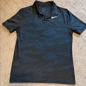 Nike Men's Dark Patterned Polo Shirt